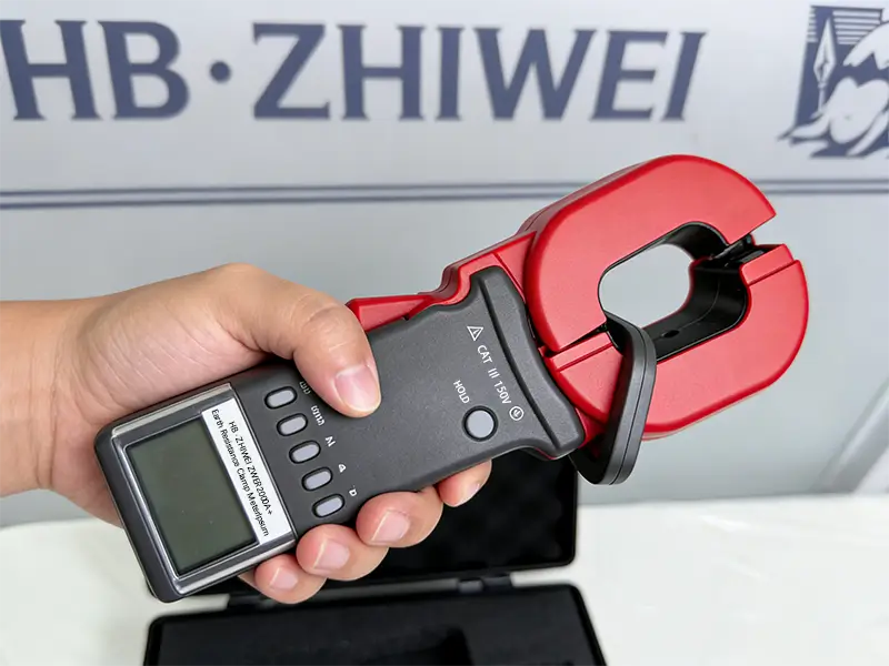 Clamp Earth Resistance Tester