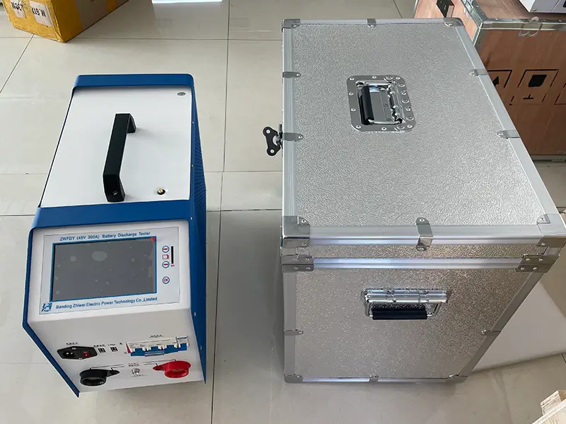 DC battery tester load bank with wireless monitoring modules